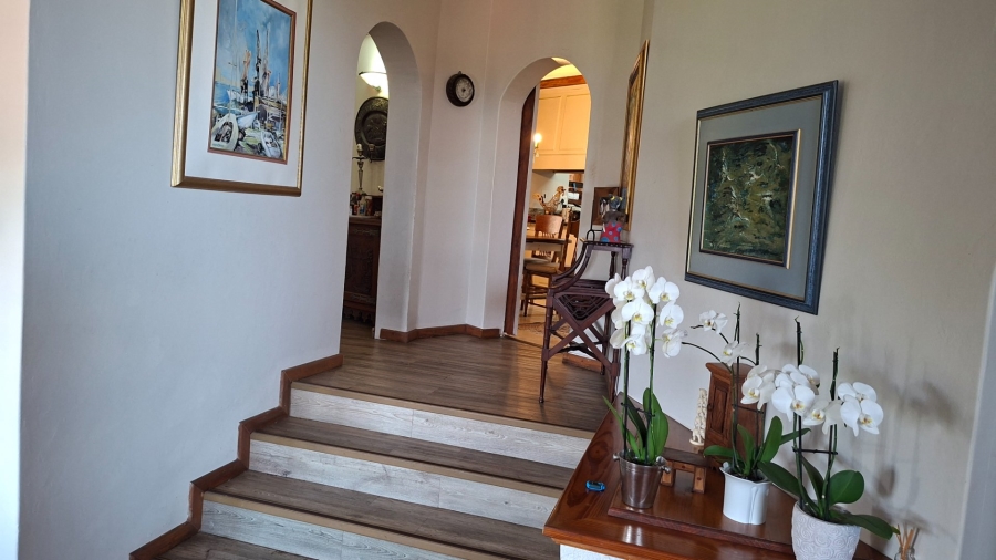 5 Bedroom Property for Sale in Blue Bend Eastern Cape